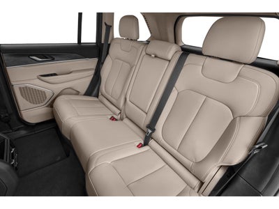 2022 Jeep Grand Cherokee Laredo 4x4