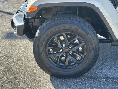 2022 Jeep Gladiator Altitude 4x4