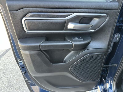 2019 RAM 1500 Big Horn/Lone Star 4x4 Quad Cab 6'4 Box