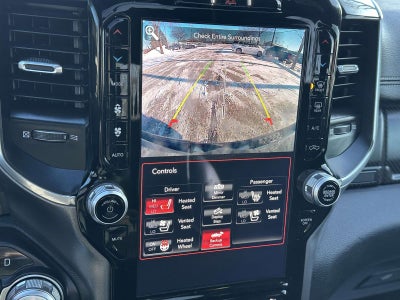 2021 RAM 1500 Laramie 4x4 Crew Cab 5'7 Box