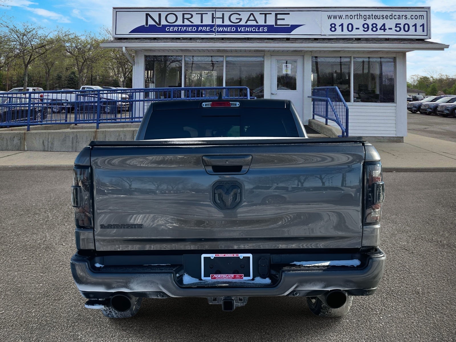 2021 RAM 1500 Laramie 4x4 Crew Cab 5'7 Box