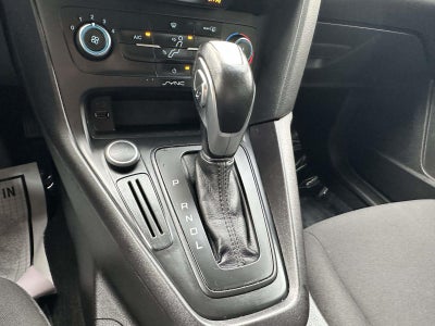2016 Ford Focus 5dr HB SE