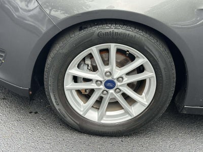 2016 Ford Focus 5dr HB SE