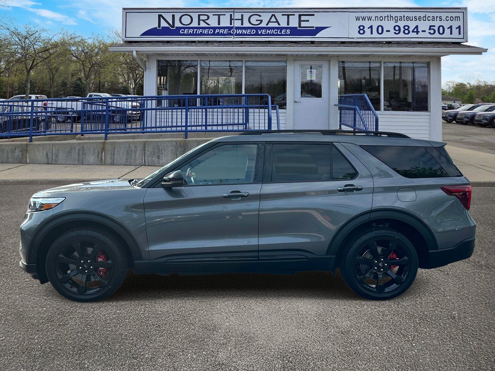 2022 Ford Explorer ST 4WD