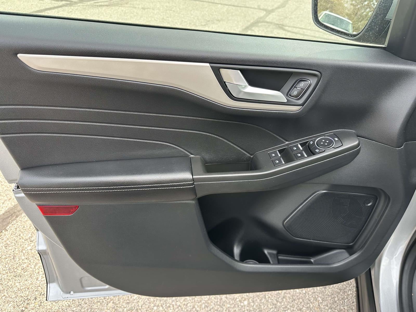 2021 Ford Escape SE FWD