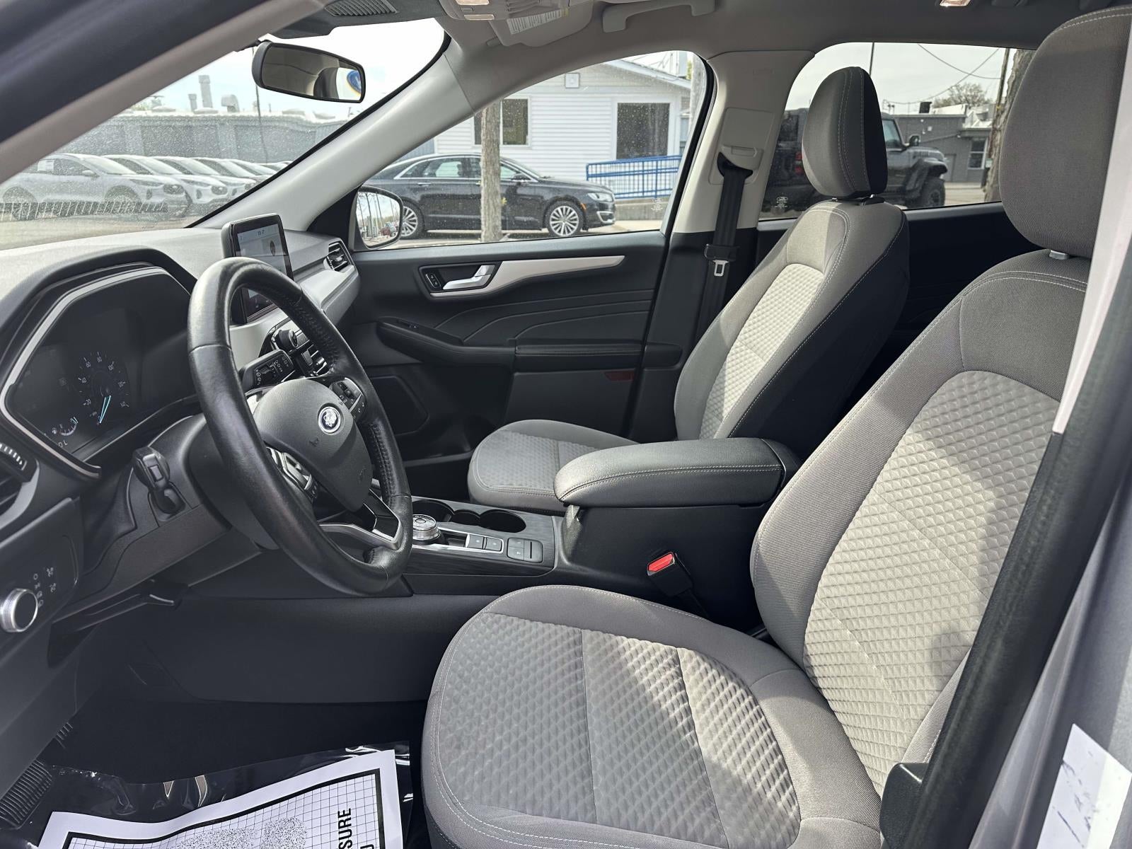 2021 Ford Escape SE FWD