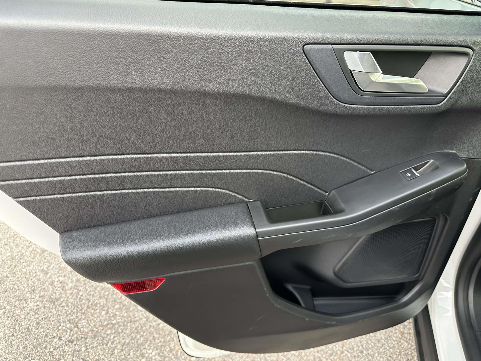 2022 Ford Escape Titanium AWD