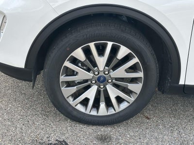 2022 Ford Escape Titanium AWD
