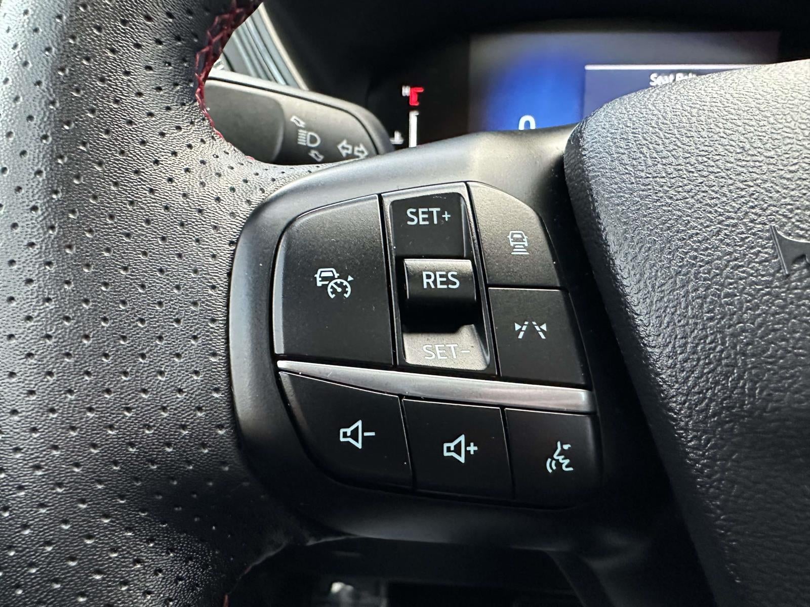 2023 Ford Escape ST-Line AWD