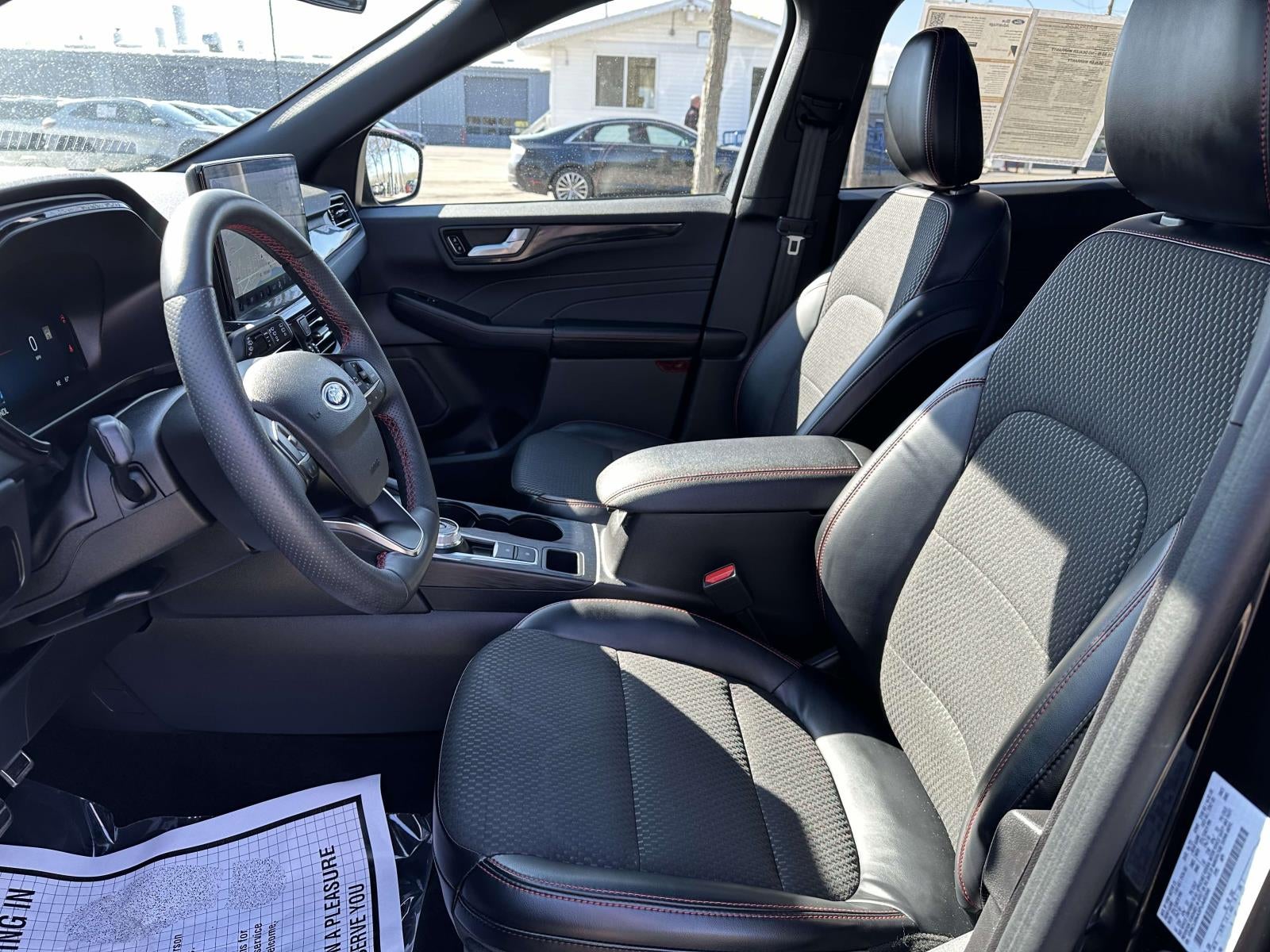 2023 Ford Escape ST-Line Select AWD