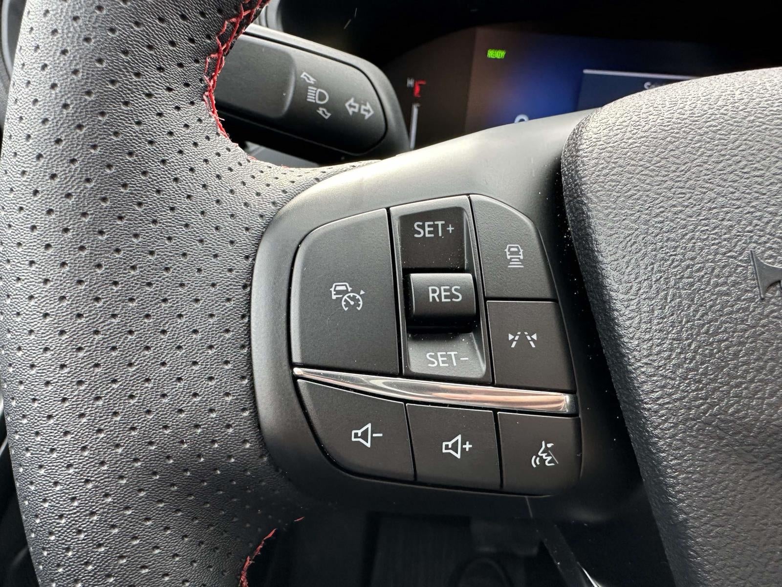 2026 Ford Escape ST-Line Select AWD