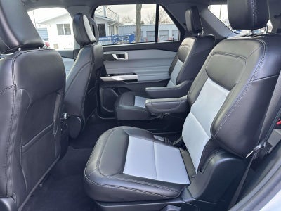 2023 Ford Explorer XLT 4WD