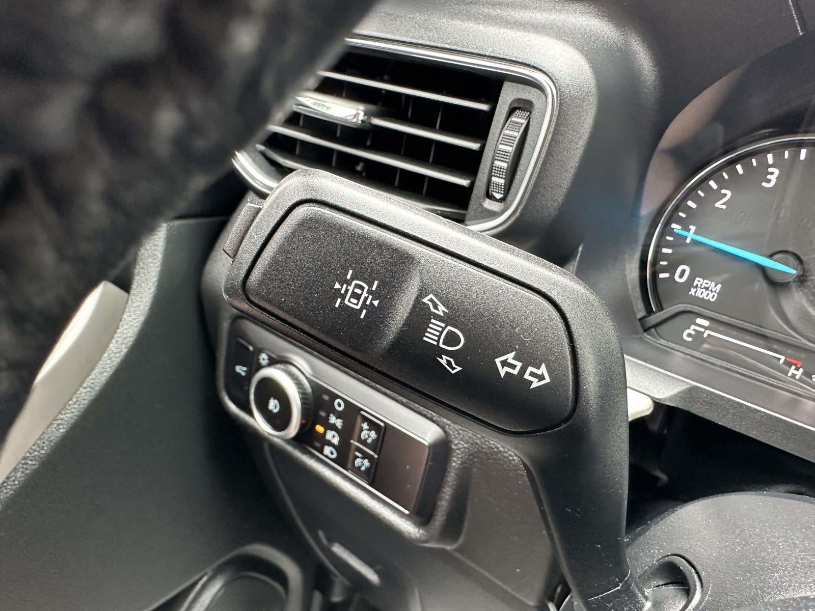 2023 Ford Explorer XLT 4WD