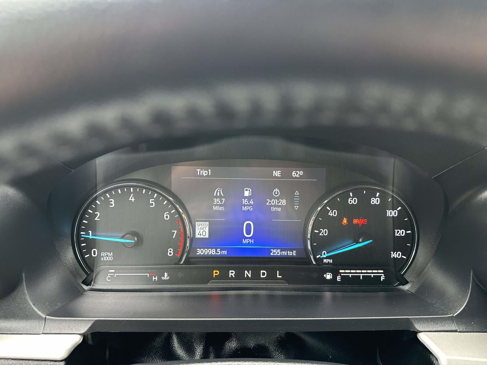 2023 Ford Explorer XLT 4WD