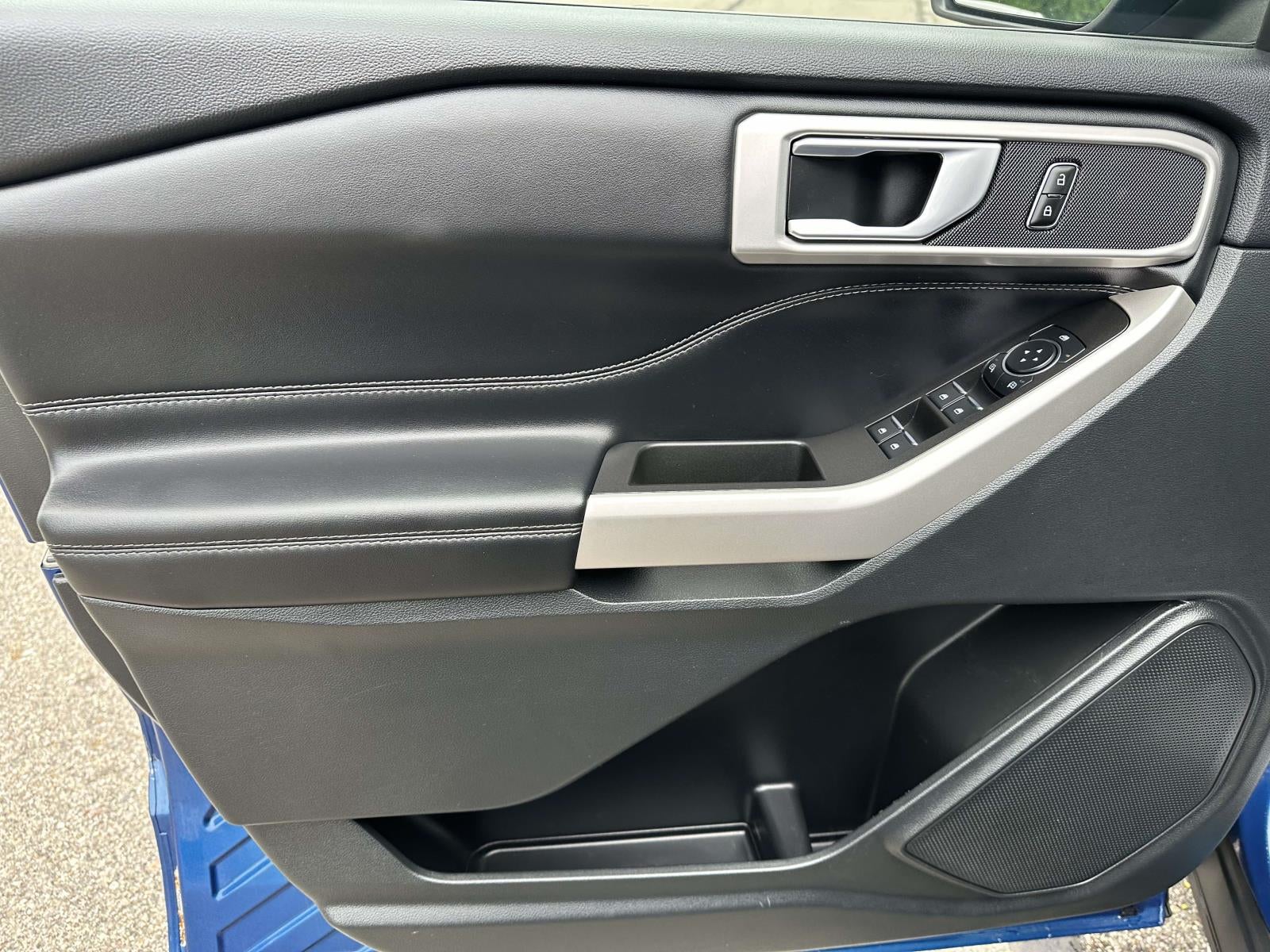 2023 Ford Explorer XLT 4WD