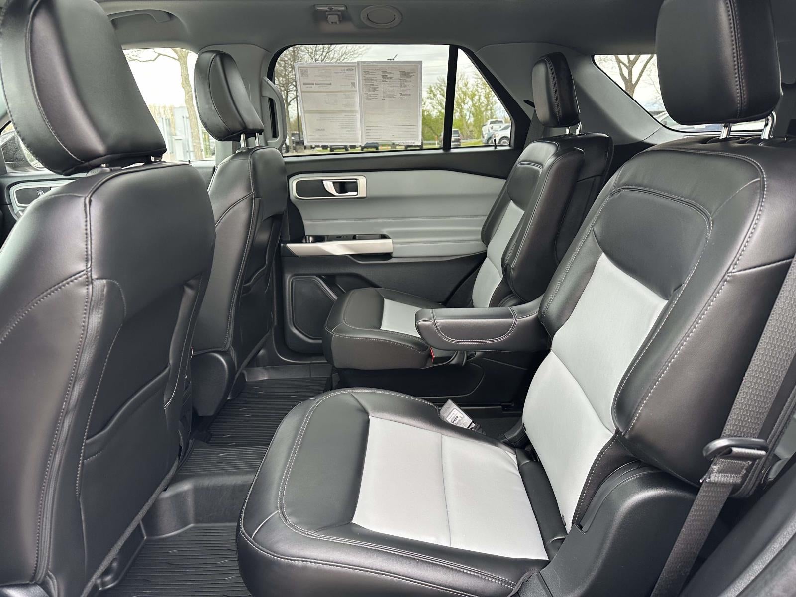 2022 Ford Explorer XLT 4WD