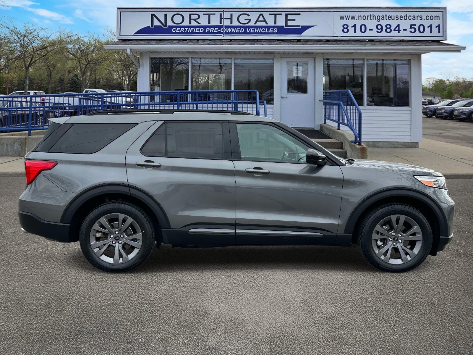 2022 Ford Explorer XLT 4WD