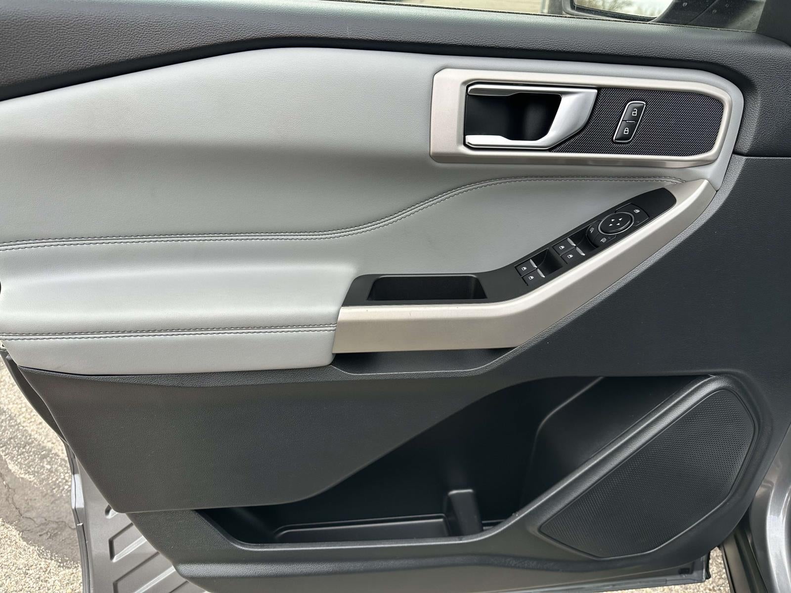 2022 Ford Explorer XLT 4WD