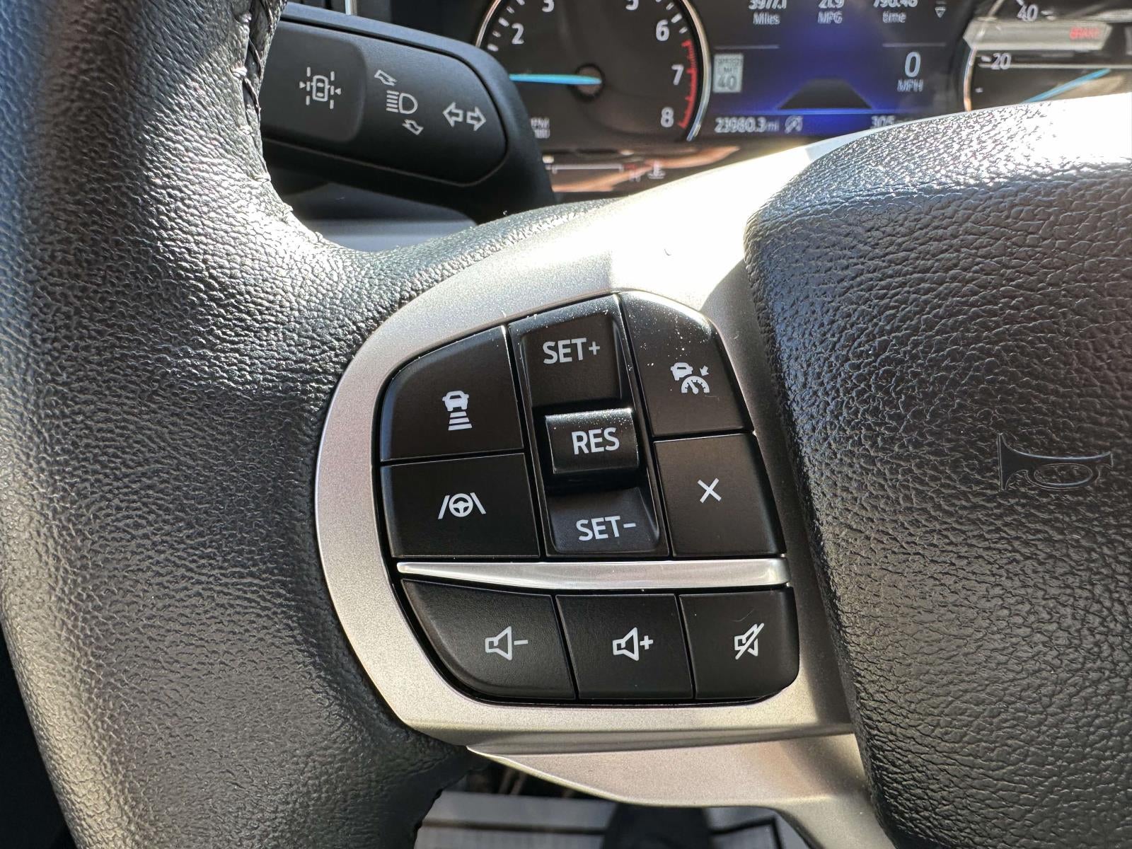 2024 Ford Explorer XLT 4WD