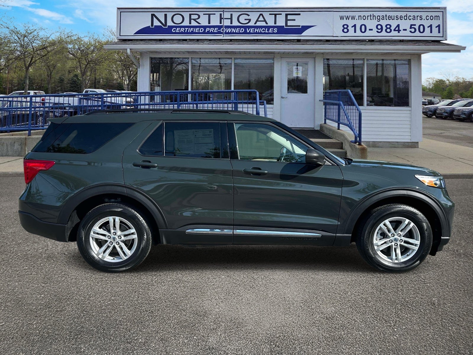 2024 Ford Explorer XLT 4WD