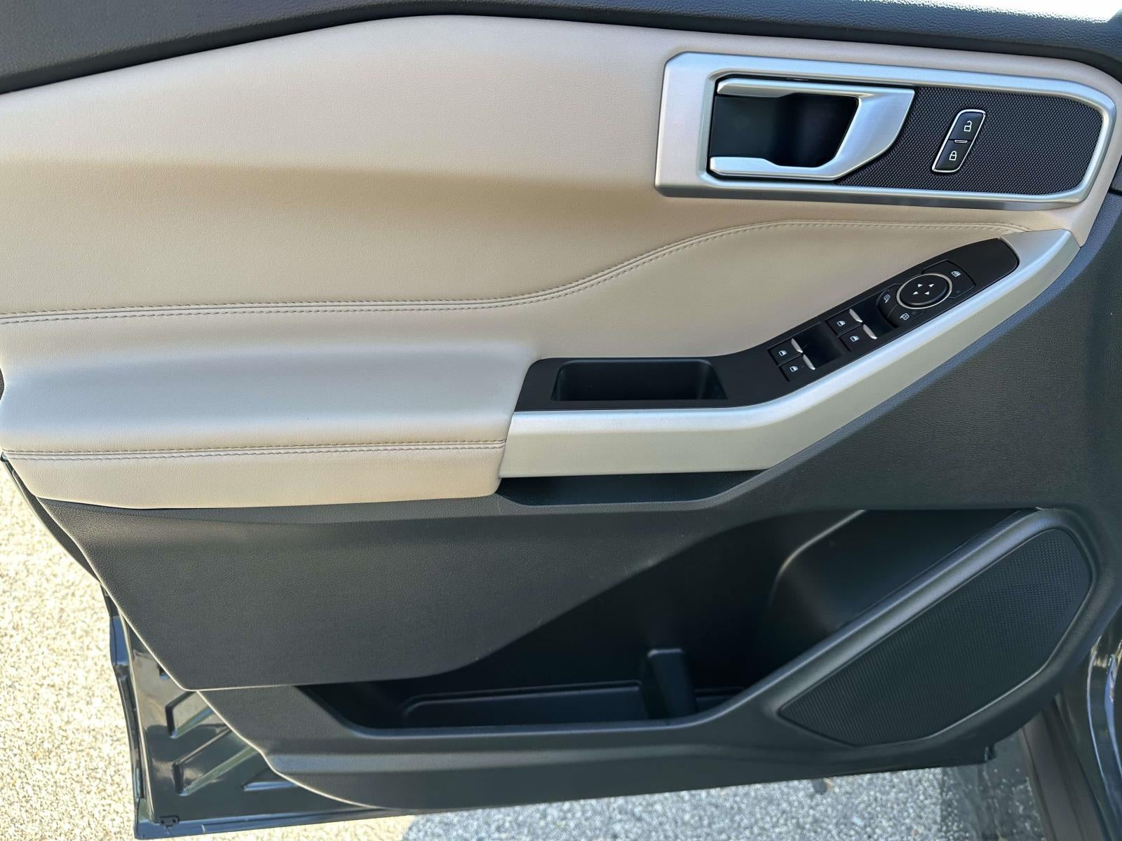 2024 Ford Explorer XLT 4WD