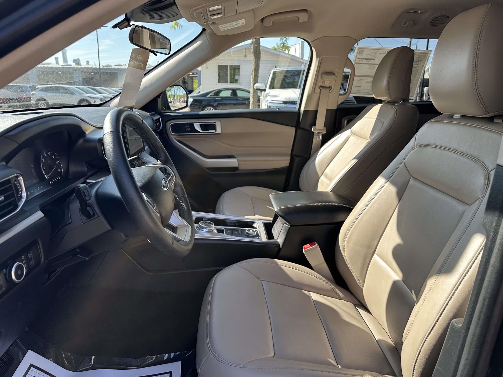 2024 Ford Explorer XLT 4WD