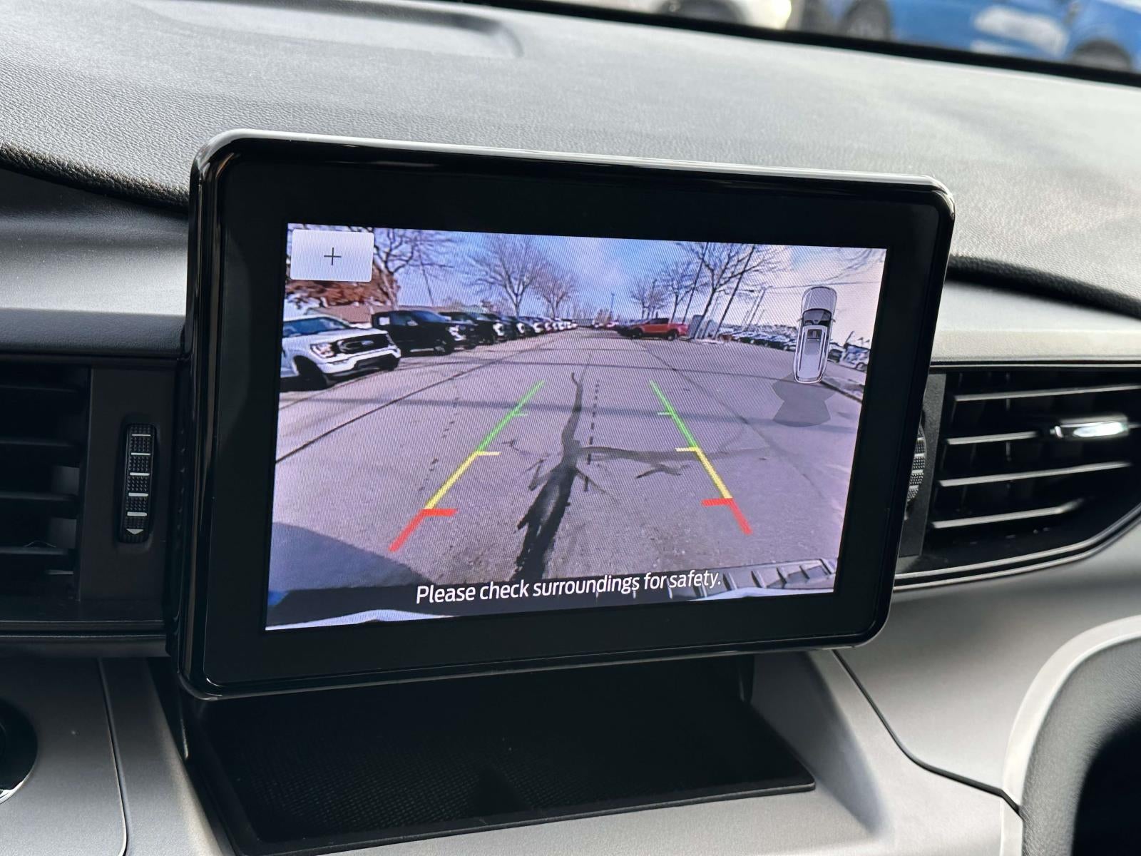 2023 Ford Explorer XLT 4WD