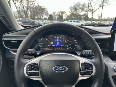 2023 Ford Explorer XLT 4WD
