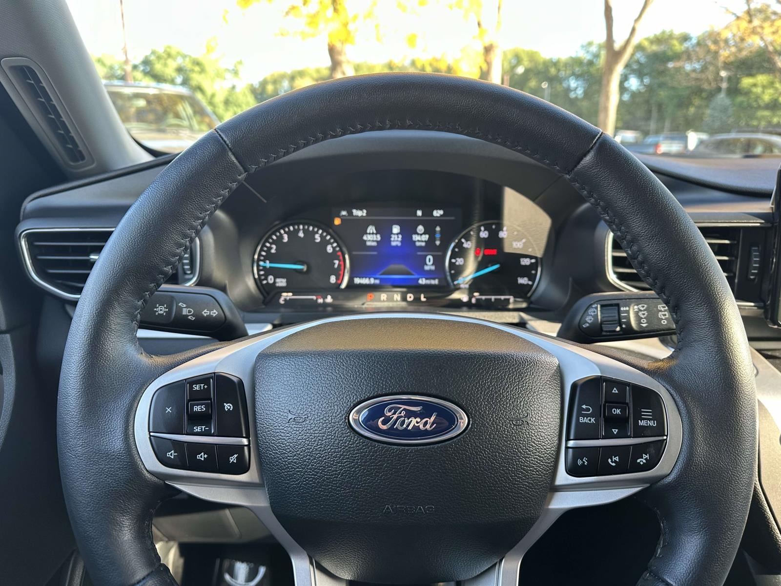2023 Ford Explorer XLT 4WD