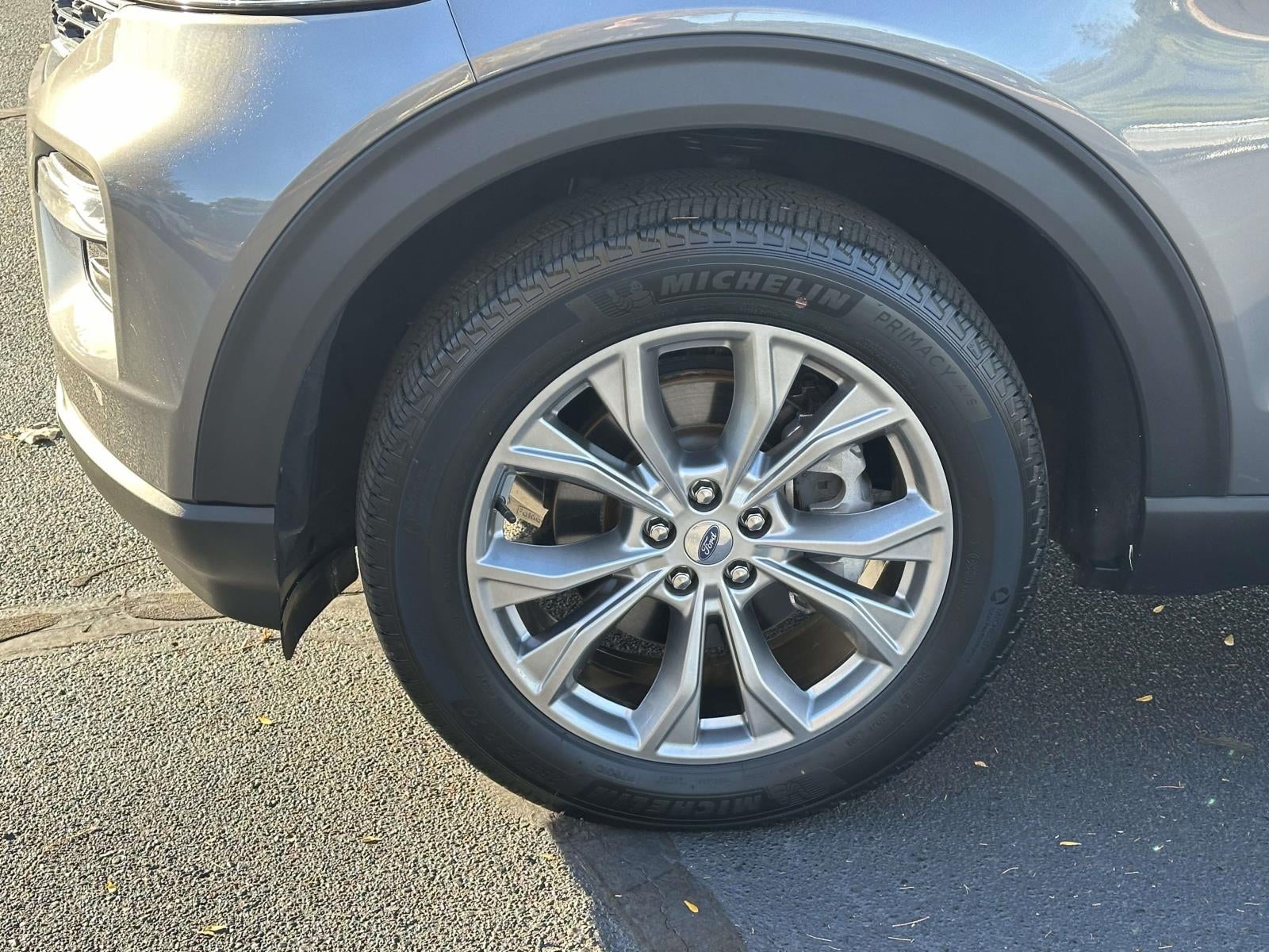 2023 Ford Explorer XLT 4WD