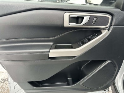 2023 Ford Explorer XLT 4WD