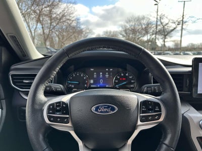 2023 Ford Explorer XLT 4WD