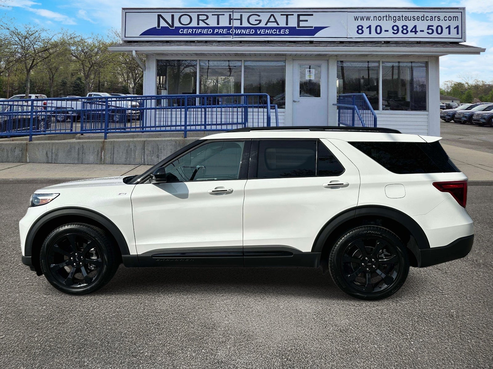 2024 Ford Explorer ST-Line 4WD