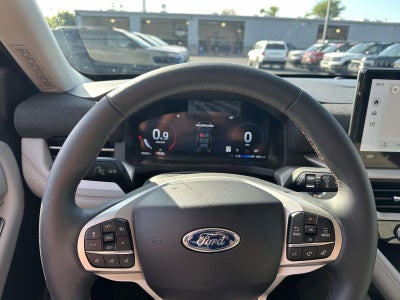 2026 Ford Explorer Active w/100A Pkg 4WD