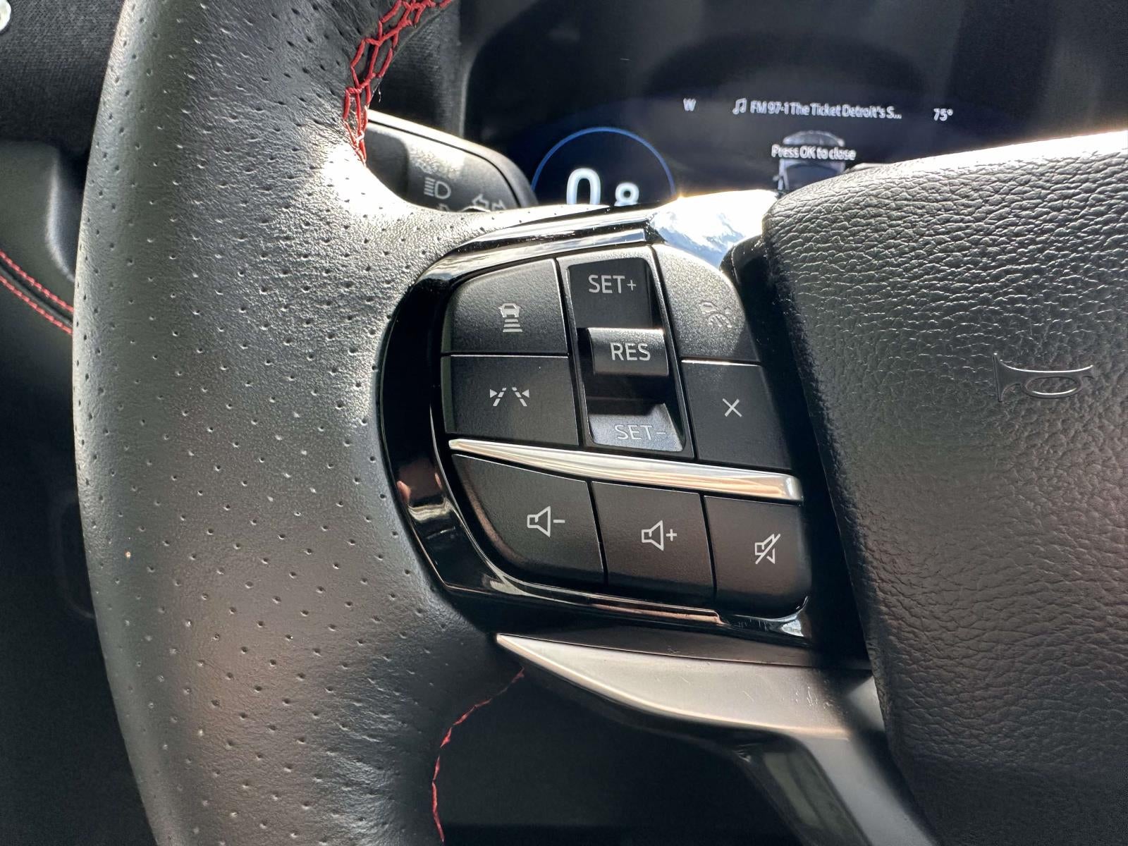 2025 Ford Explorer ST 4WD