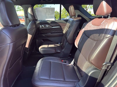 2025 Ford Explorer Platinum 4WD