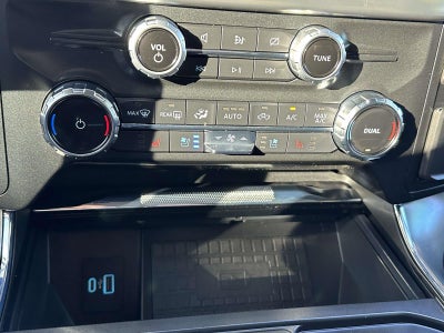 2022 Ford F-150 LARIAT 2WD SuperCrew 5.5' Box