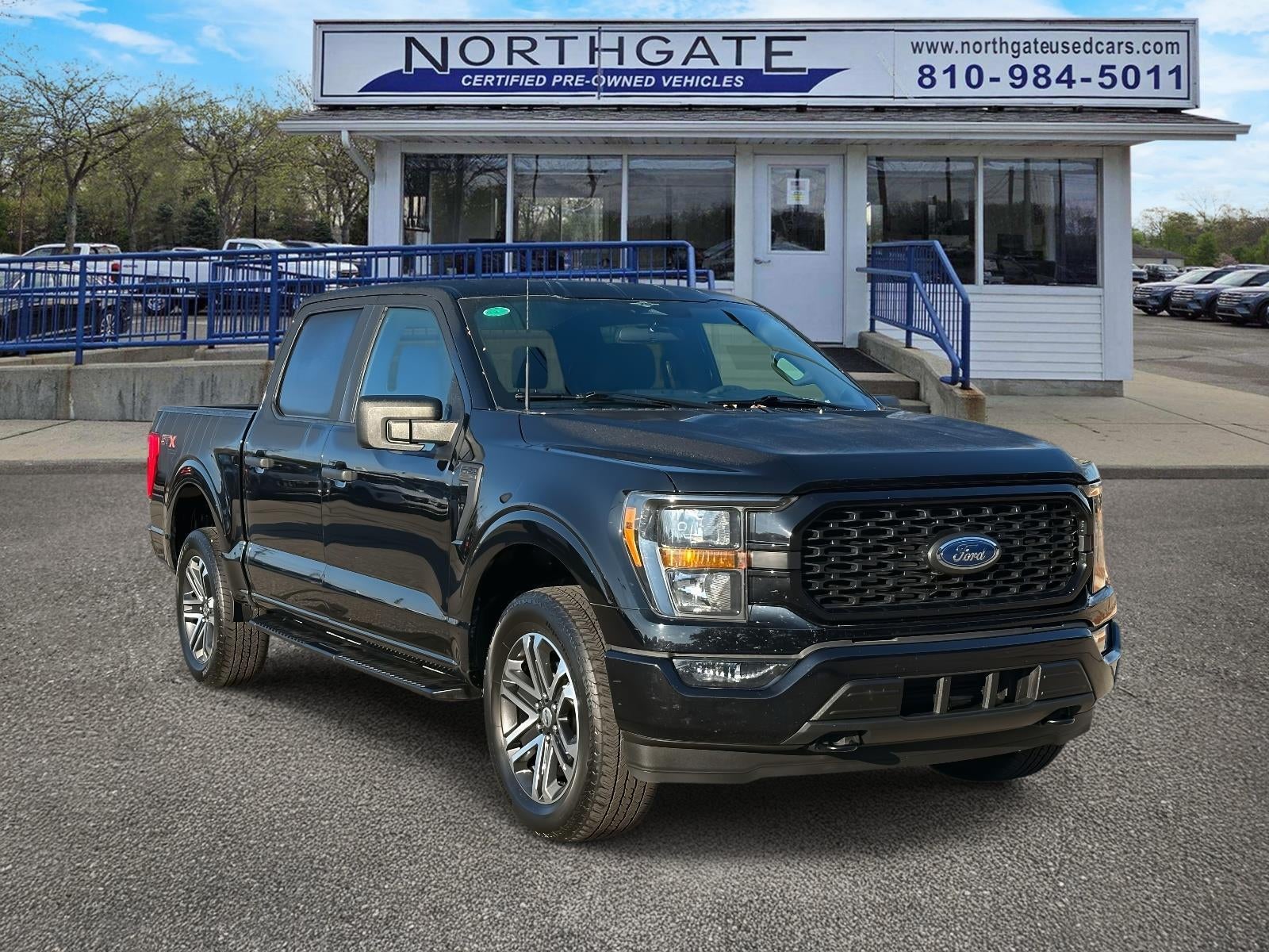 2023 Ford F-150 XL 4WD SuperCrew 5.5' Box