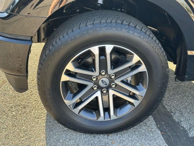 2023 Ford F-150 XL 4WD SuperCrew 5.5' Box