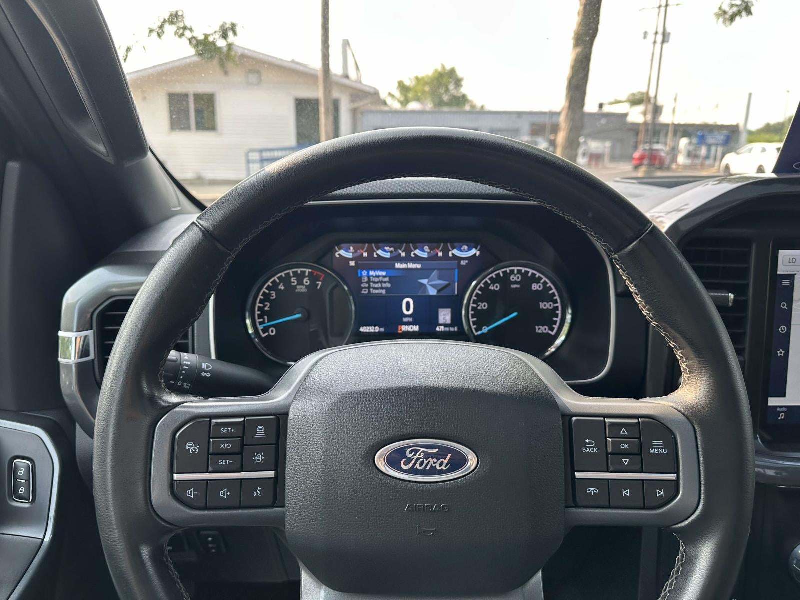2023 Ford F-150 XLT 4WD SuperCrew 5.5' Box