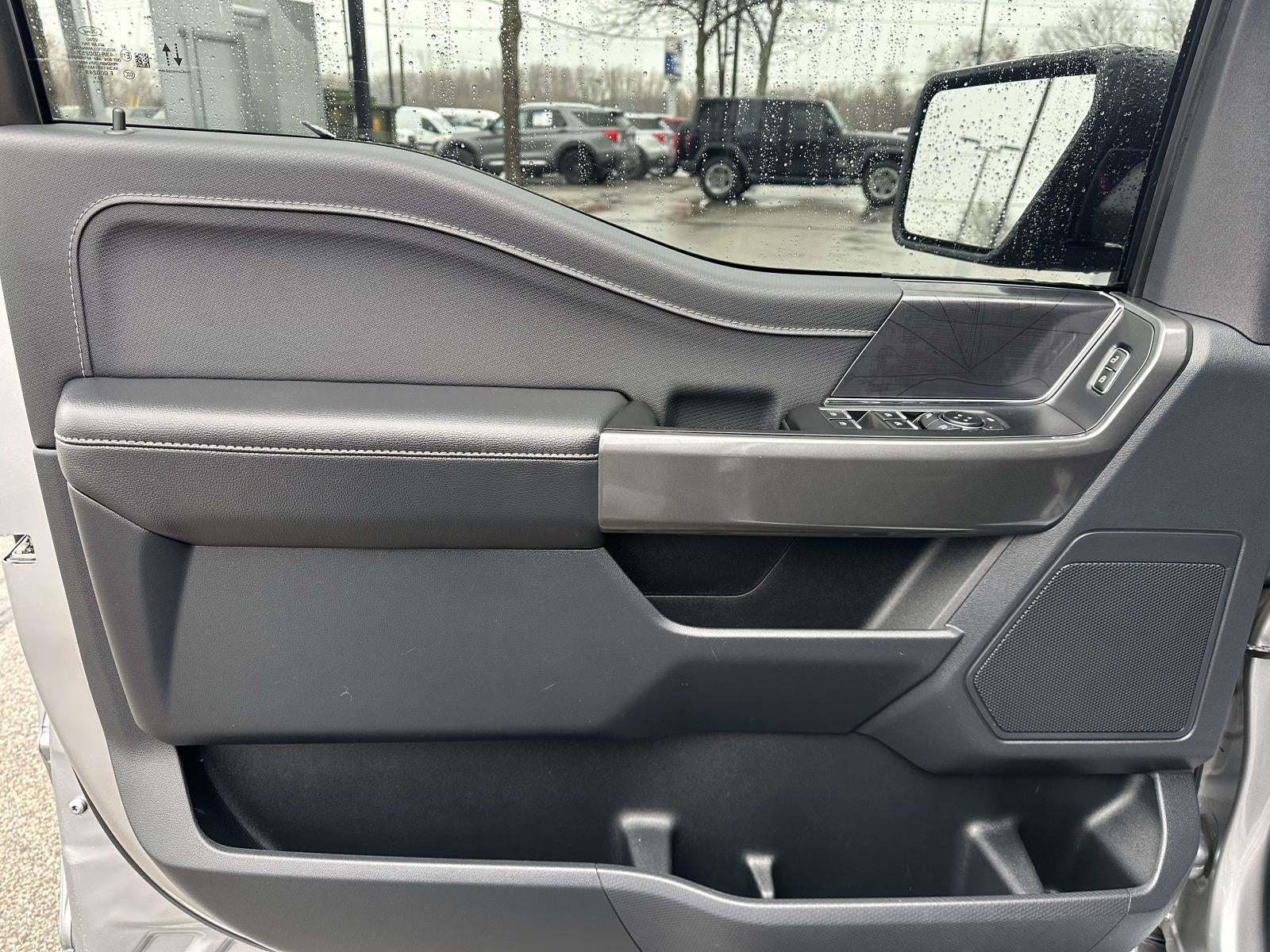 2023 Ford F-150 XLT 4WD SuperCrew 5.5' Box