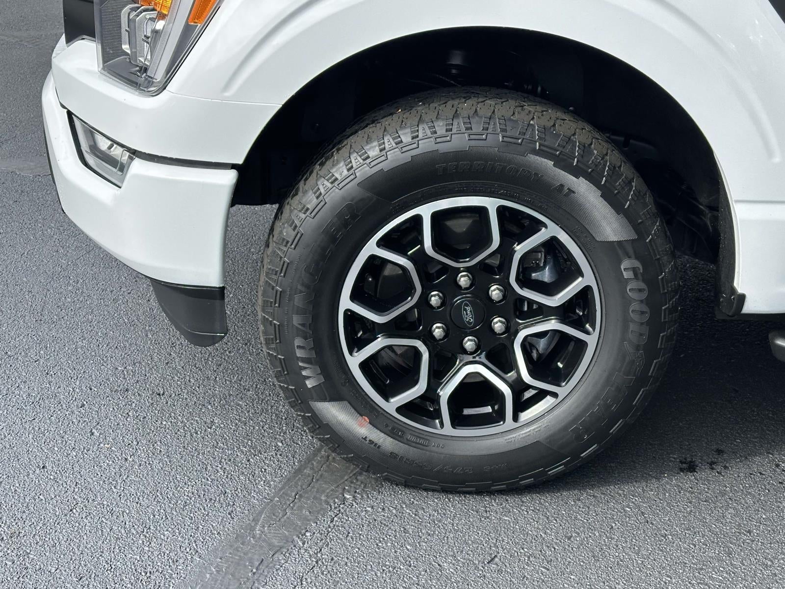2022 Ford F-150 XLT 4WD SuperCrew 5.5' Box