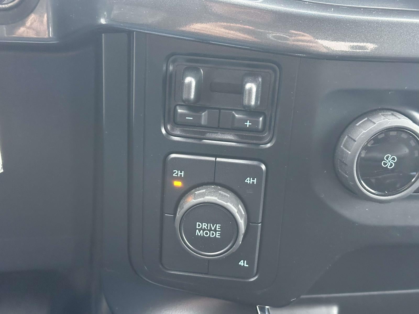 2023 Ford F-150 XL 4WD SuperCrew 5.5' Box