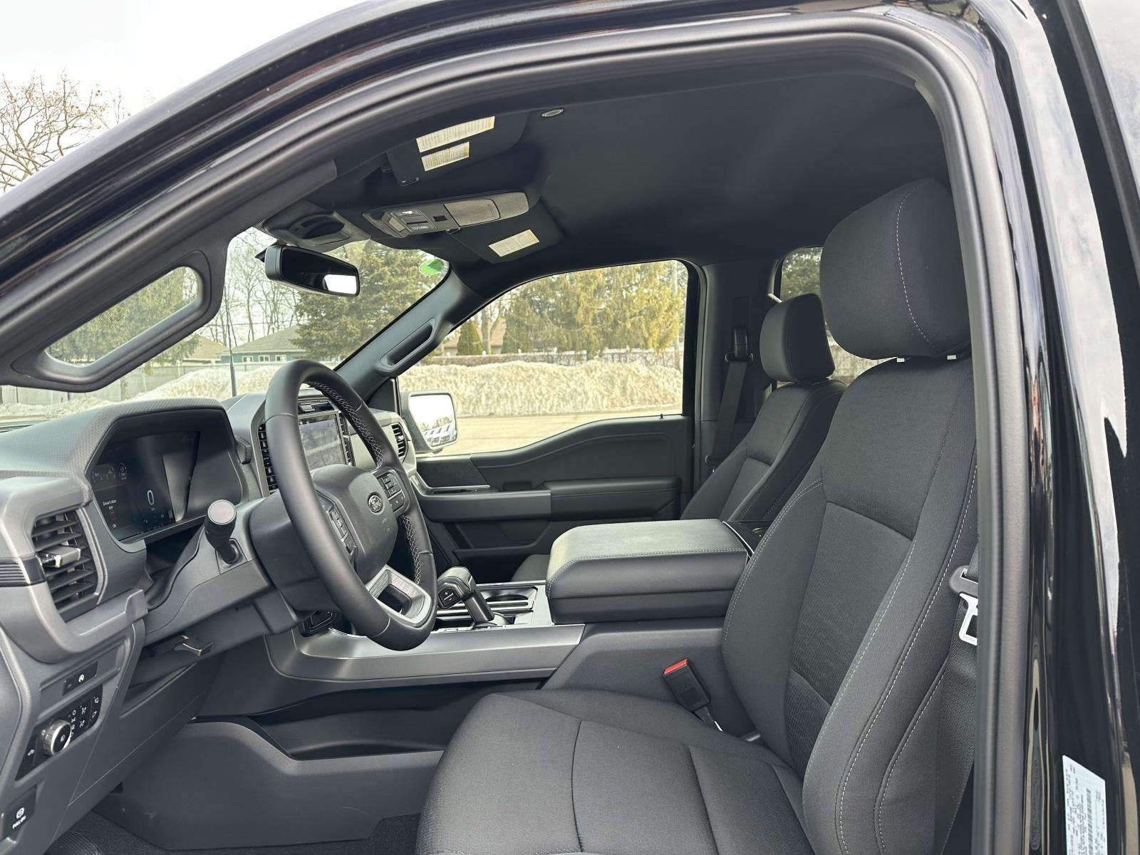 2025 Ford F-150 XLT 4WD SuperCrew 5.5' Box