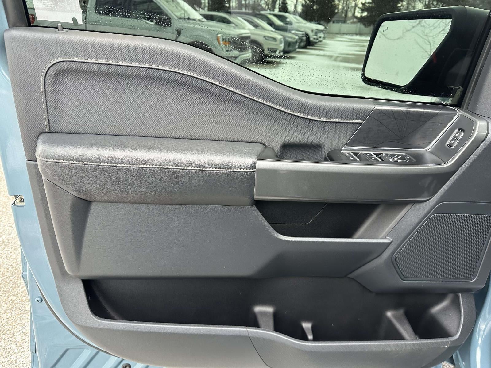 2023 Ford F-150 XLT 4WD SuperCrew 5.5' Box