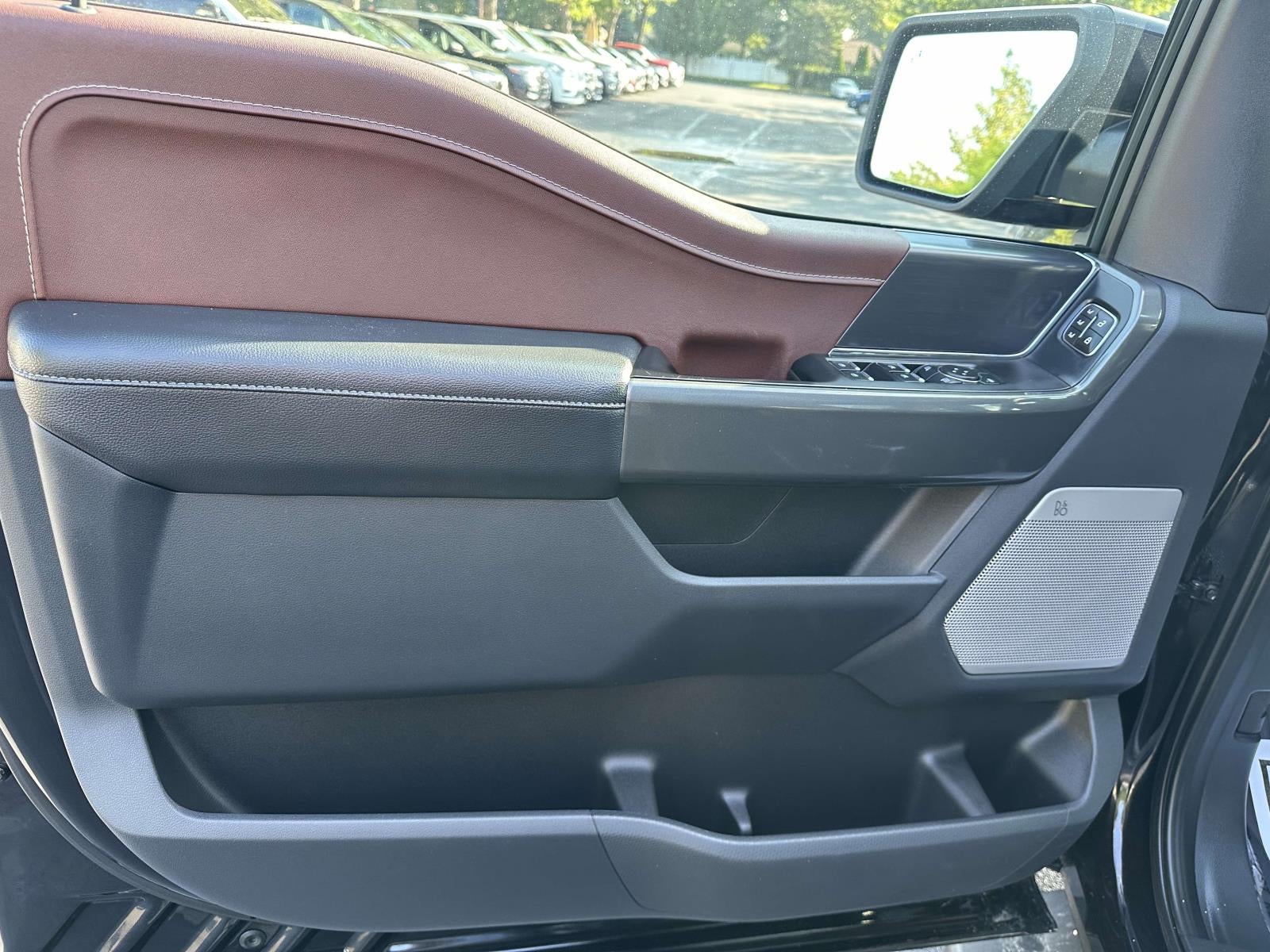 2023 Ford F-150 LARIAT 4WD SuperCrew 5.5' Box