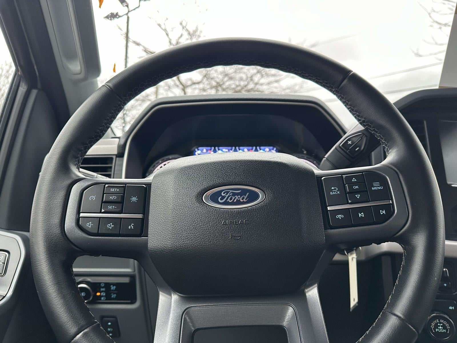 2023 Ford F-150 XLT 4WD SuperCrew 5.5' Box
