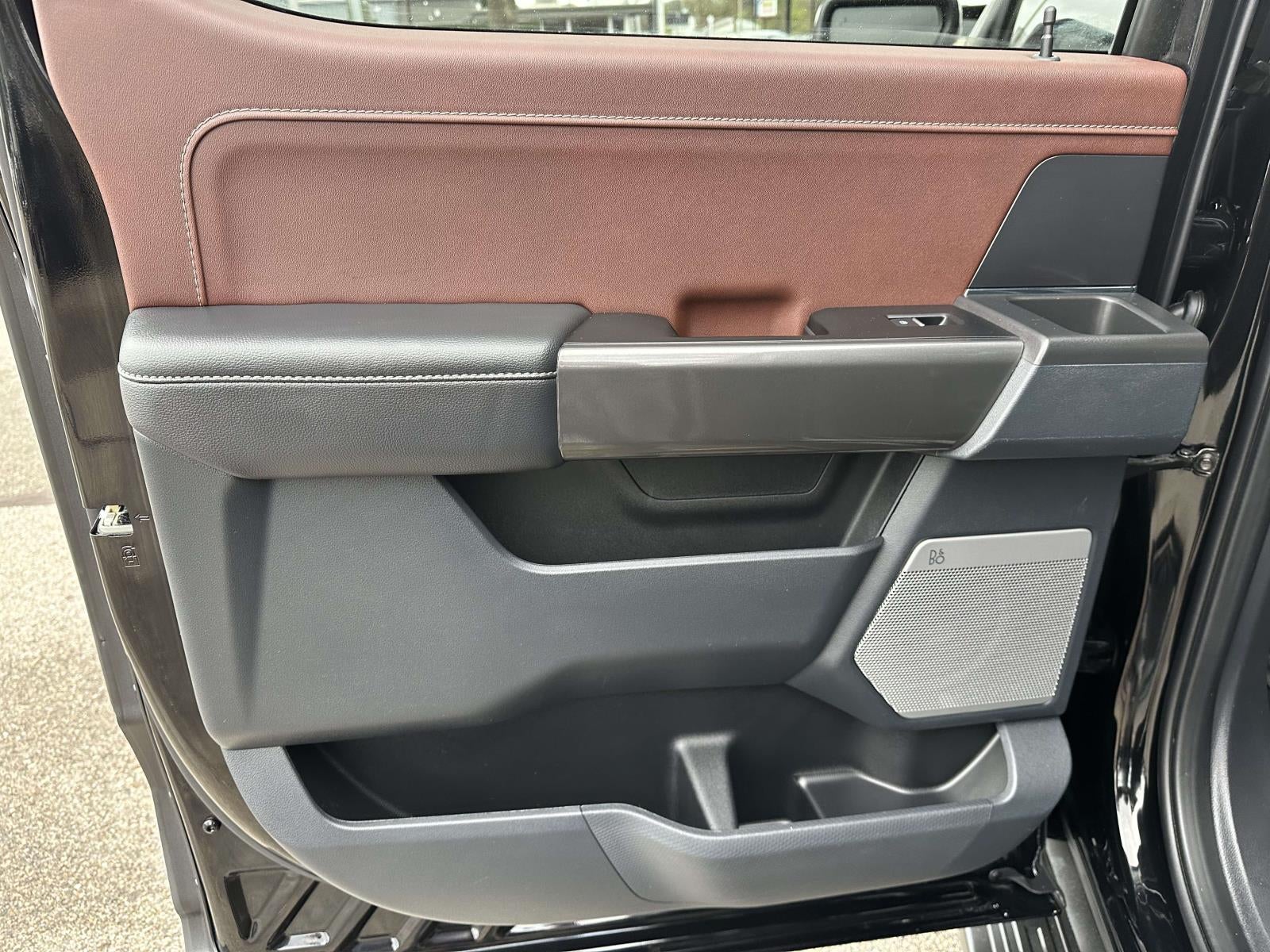 2023 Ford F-150 LARIAT 4WD SuperCrew 5.5' Box