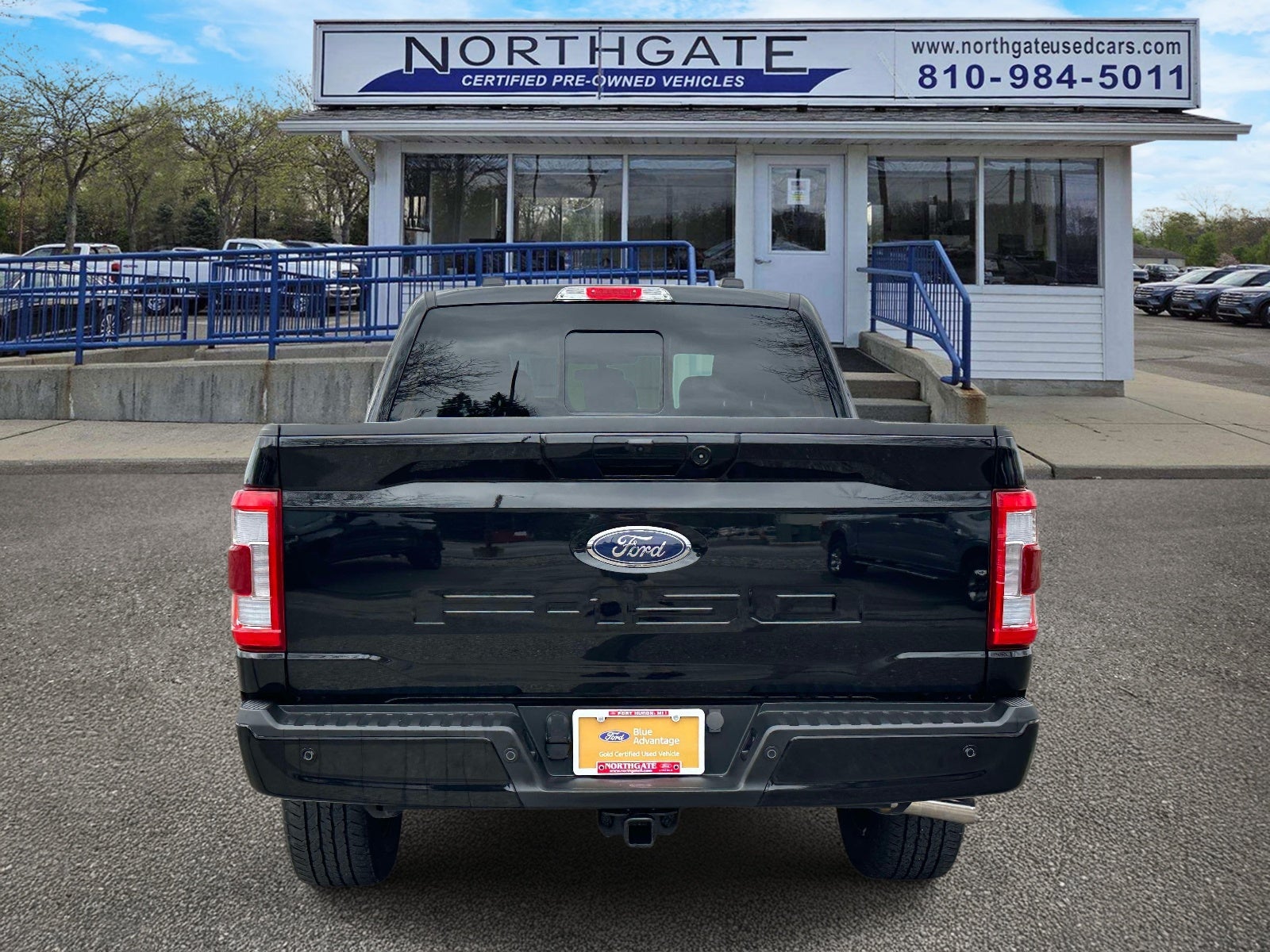 2023 Ford F-150 LARIAT 4WD SuperCrew 5.5' Box