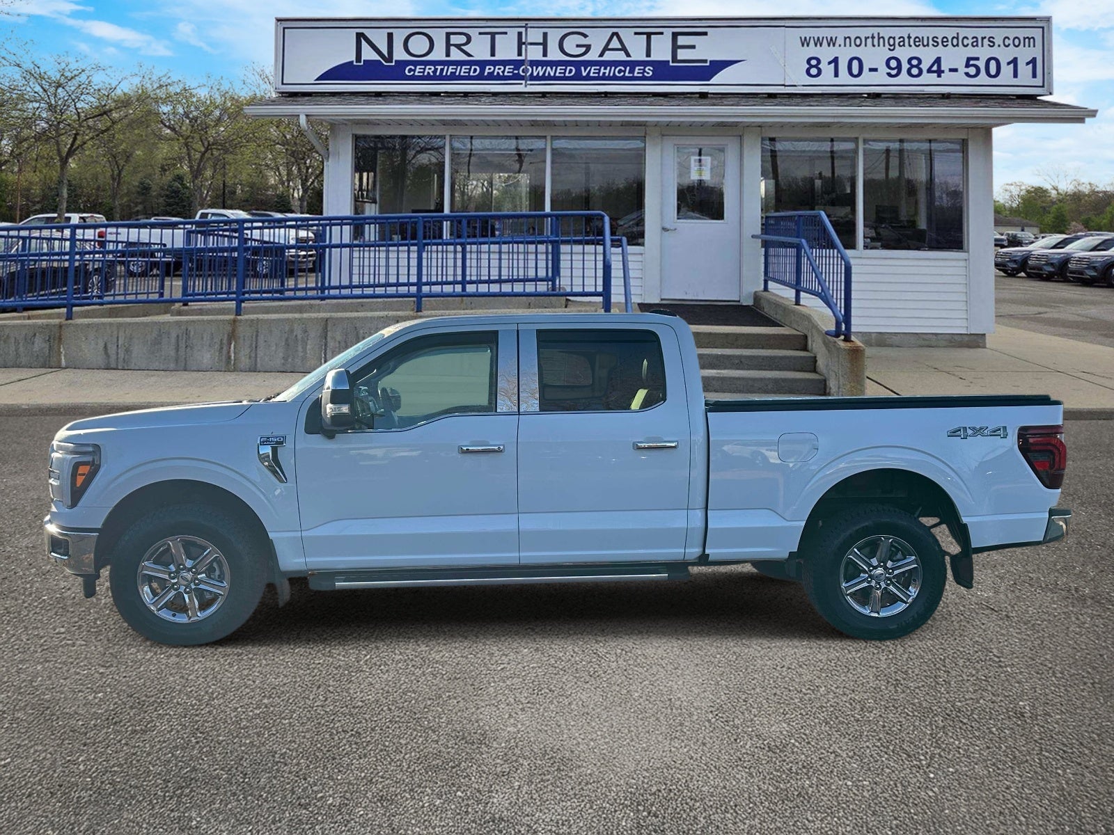 2025 Ford F-150 LARIAT 4WD SuperCrew 5.5' Box